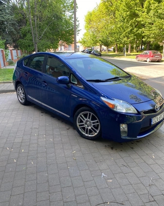 Toyota Prius cena 38500 przebieg: 282500, rok produkcji 2010 z Bobowa małe 106